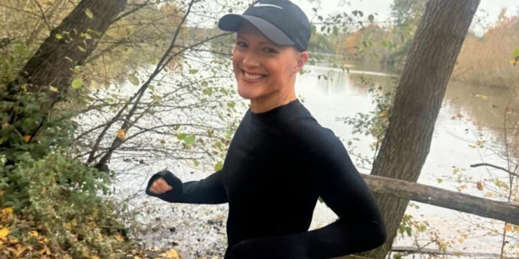 Jo Willey keeping fit throughout breast cancer treatment in Reigate