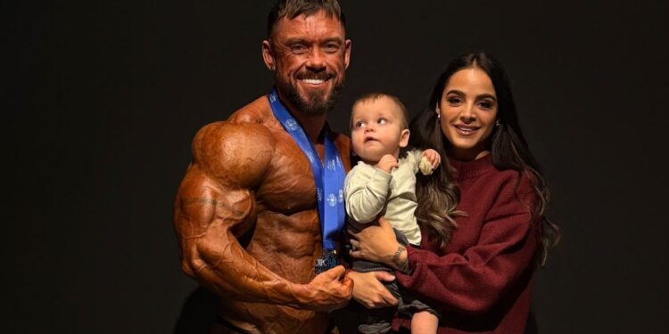 Bodybuilder Neil Andrews with family