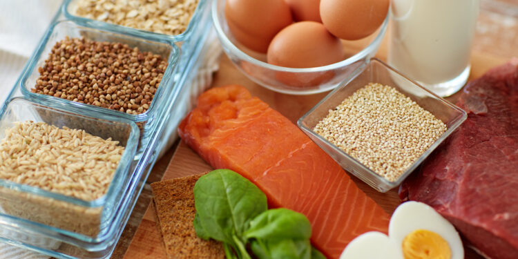 Stop The Snack-Again Cycle With These 7 High-Protein, Low-Cal Snacks