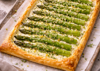 Asparagus, ricotta and parmesan lunch tart