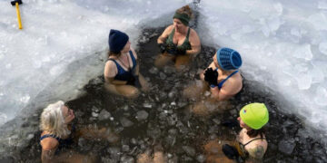 The Heat And Cold Effect: What Contrast Therapy Does To Your Body And Brain