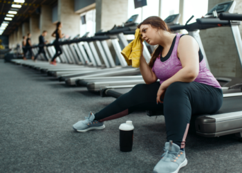 How to Overcome Gym Anxiety and Feel Confident Working Out