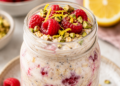 Raspberry Cheesecake Overnight Oats